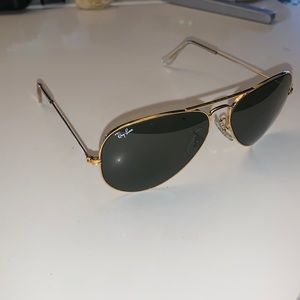 RAY BAN AVIATOR CLASSICS